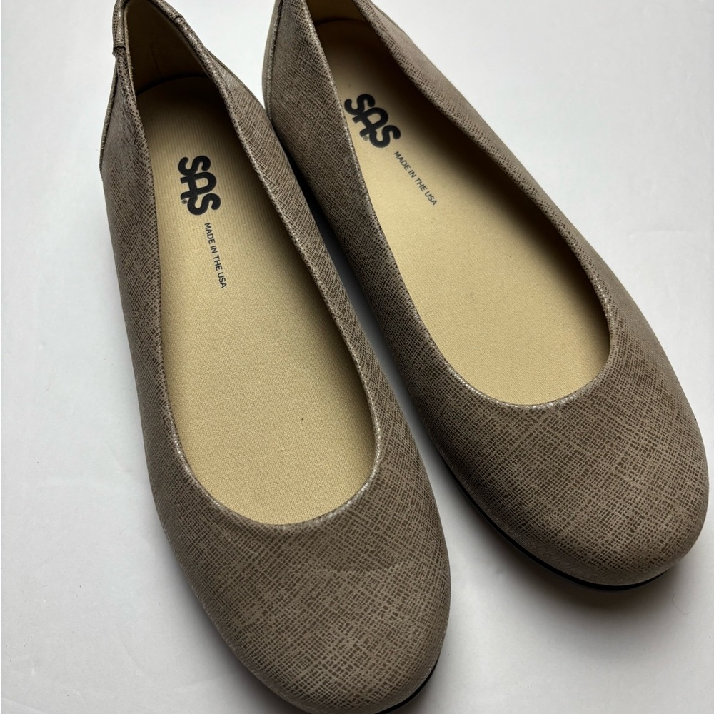 SAS Scenic Fog‎ Ballet flats sz 6 1/2 WW